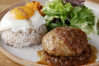 焙煎した珈琲豆